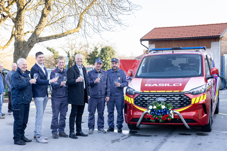 PREDAJA GASILSKEGA VOZILA PGD KOŠANA 6.3.2026 - Valter Leban-9300